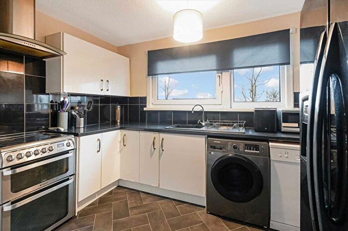 3 Bedroom Terraced House For Sale In North Berwick Crescent, Greenhills, East Kilbride, G75