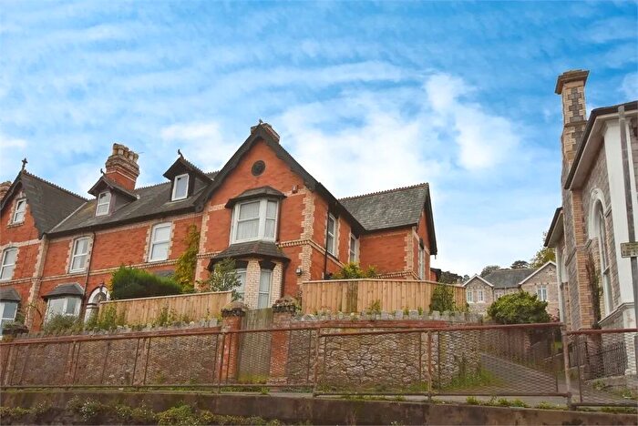 4 Bedroom End Terrace House For Sale In East Street, Newton Abbot, Devon., TQ12