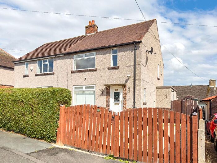 2 Bedroom Semi-Detached House For Sale In Bentley Avenue, Lightcliffe, HX3