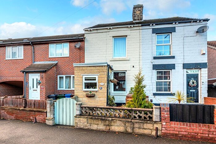 2 Bedroom Terraced House For Sale In Greenfoot Lane, Barnsley, S75
