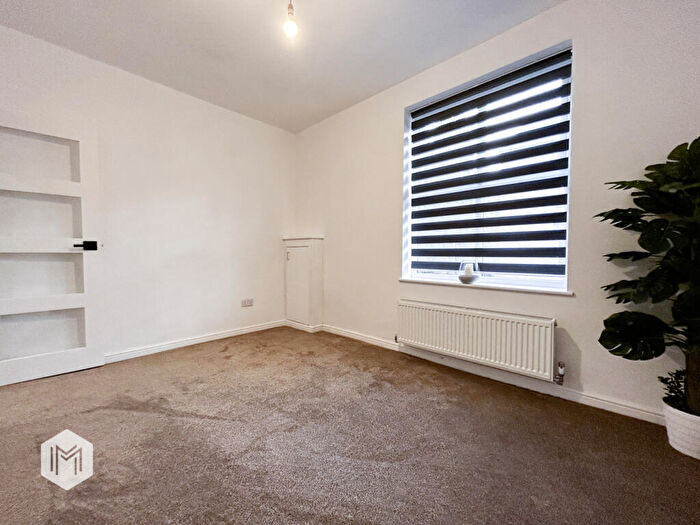 3 Bedroom End Of Terrace House For Sale In Sterratt Street, Bolton, Greater Manchester, BL1