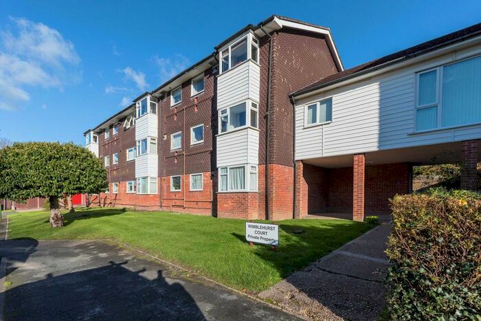 1 Bedroom Flat To Rent In Wimblehurst Court, Ashley Road, RH12