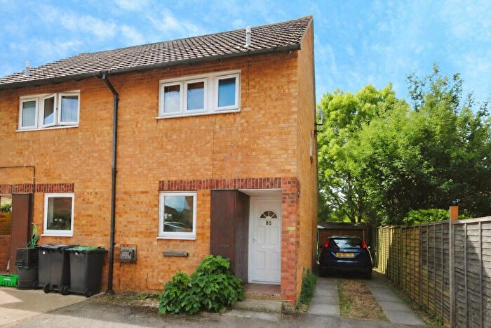 2 Bedroom Semi-Detached House For Sale In Loompits Way, Saffron Walden, Essex, CB11