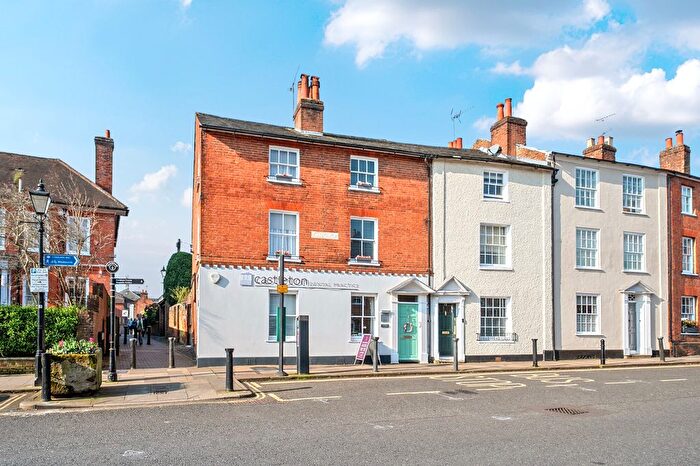 2 Bedroom Maisonette For Sale In Castle Street, Farnham, GU9