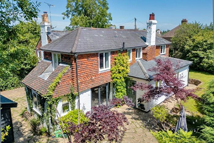 4 Bedroom Detached House For Sale In High Street, Flimwell, Kent, TN5