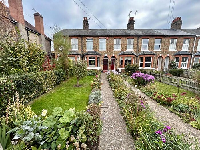 2 Bedroom Terraced House For Sale In Monkswood Avenue, Waltham Abbey, EN9
