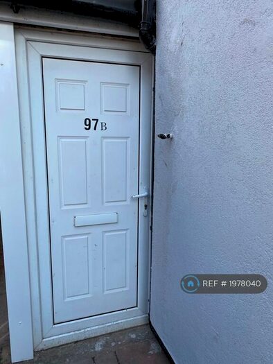 1 Bedroom Flat To Rent In Windmill Hill, Halesowen, B63