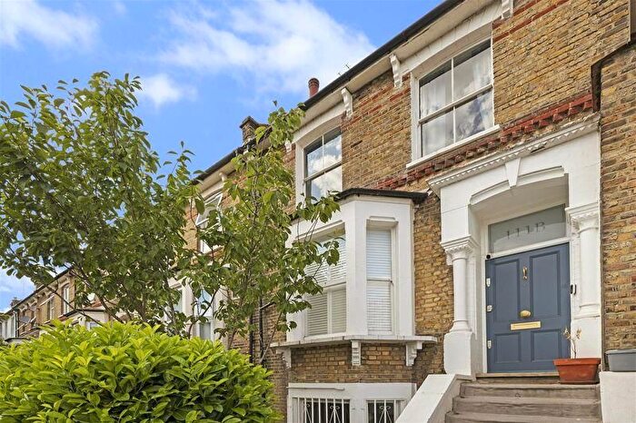 1 Bedroom Flat For Sale In Foulden Road, Stoke Newington, N16