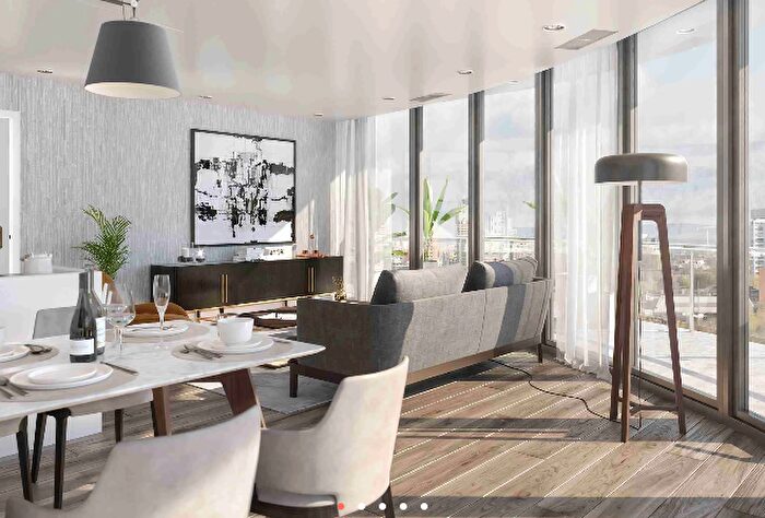 3 Bedroom Apartment For Sale In Pomona Strand, Manchester, Greater Manchester, M16