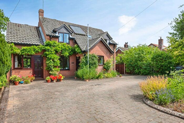 4 Bedroom Detached House For Sale In Irstead Road, Neatishead, Norwich, NR12