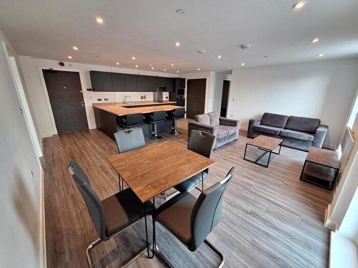 3 Bedroom Flat To Rent In Maritime Court, Ordsall Lane, Salford, M5