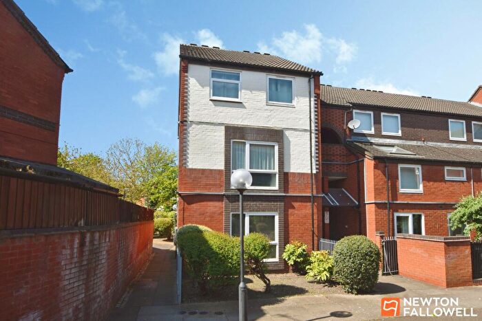 1 Bedroom Flat For Sale In William Street, Loughborough, LE11