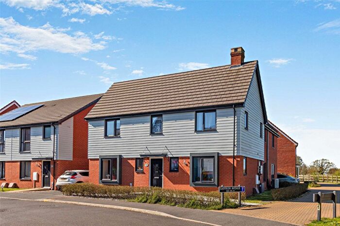 4 Bedroom Detached House For Sale In Saffron Avenue, Wymondham, Norfolk, NR18