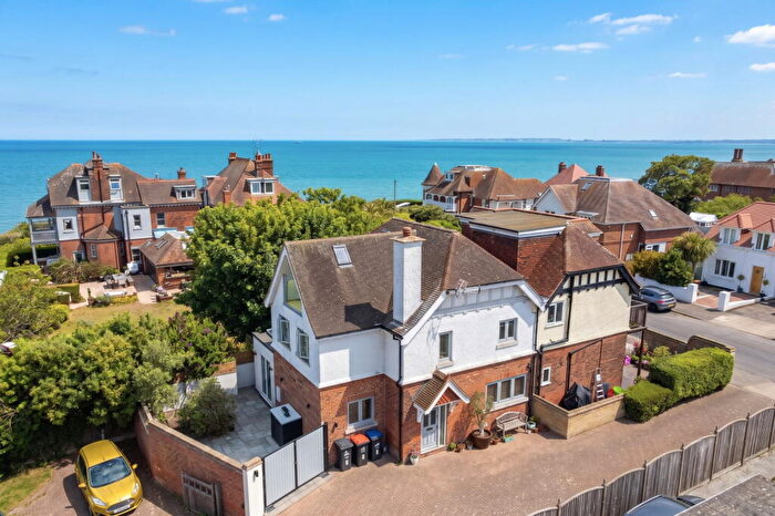 3 Bedroom Semi-Detached House For Sale In Seacroft Road, Broadstairs, CT10