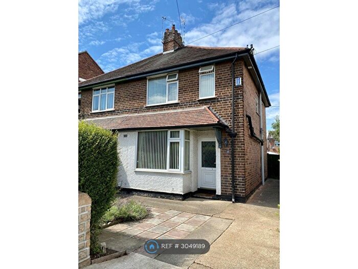 2 Bedroom Semi-Detached House To Rent In Lilac Grove, Nottingham, NG9