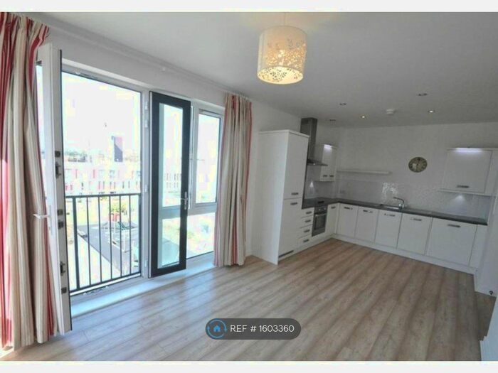 1 Bedroom Flat To Rent In Broadwater Road, Welwyn Garden City, AL7