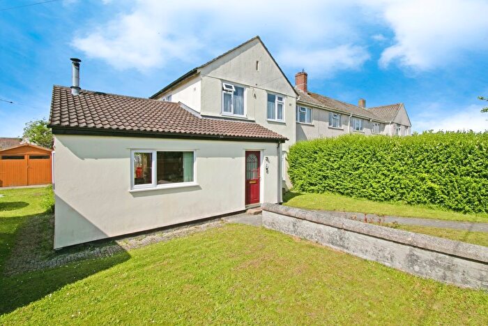 4 Bedroom End Of Terrace House For Sale In Bridge Road, Goonhavern, Truro, Cornwall, TR4