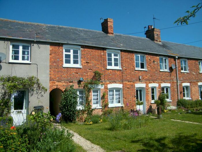 1 Bedroom Cottage To Rent In The Row, Stanton Harcourt, OX29