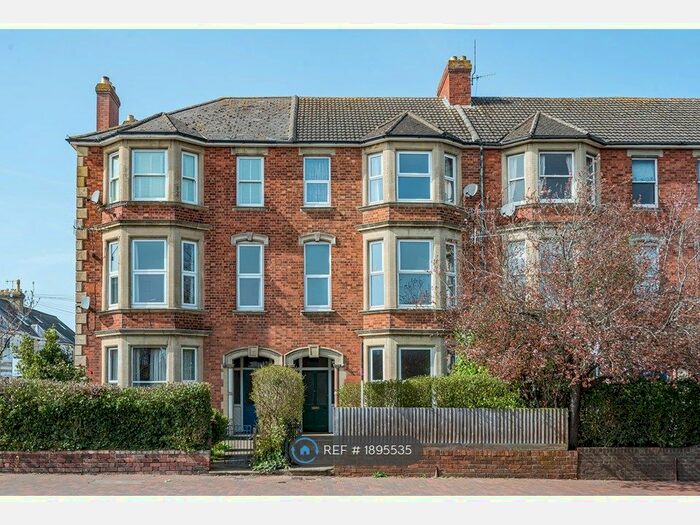 2 Bedroom Flat To Rent In St John's Road, Tunbridge Wells, TN4