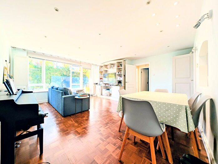 2 Bedroom Flat To Rent In Vincent Court, Denmark Avenue, London, SW19