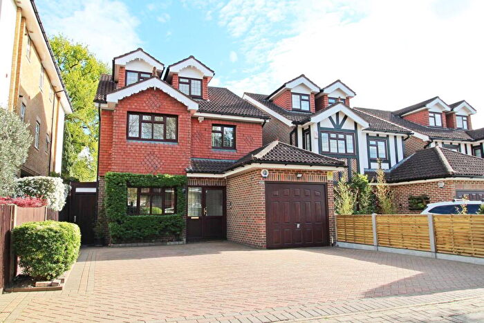 5 Bedroom Detached House For Sale In Overbury Avenue, Beckenham, BR3