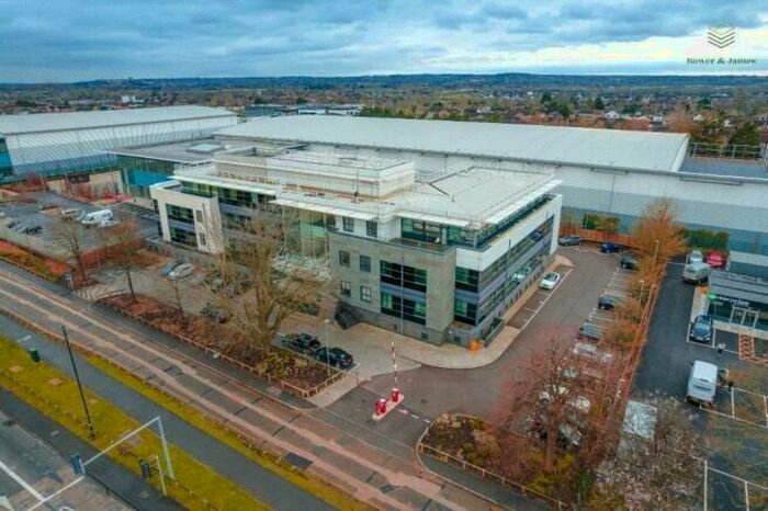 2 Bedroom Apartment To Rent In New Eton House, Bath Road, Slough, Berkshire, SL1