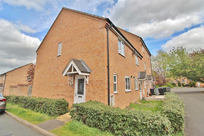 2 Bedroom Terraced House For Sale In Kedleston Road, Grantham, NG31