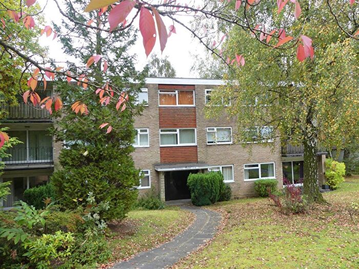 3 Bedroom Flat To Rent In The Parkway, Southampton, SO16