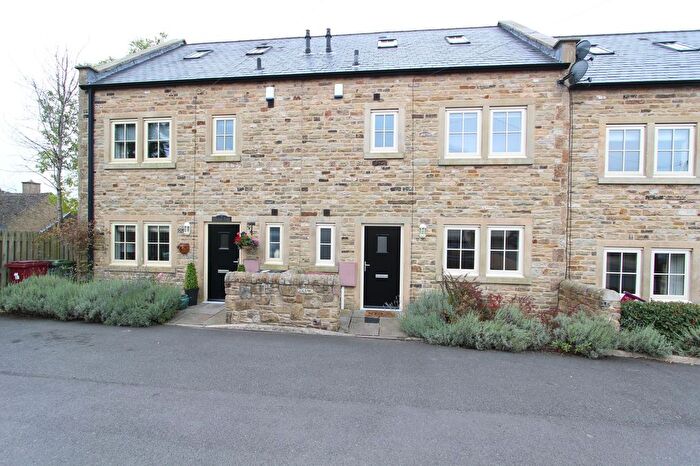 4 Bedroom Property To Rent In Main Road, Holmesfield, S18