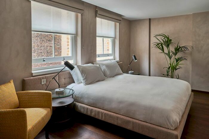 1 Bedroom Flat To Rent In Great Portland Street, Fitzrovia, W1W