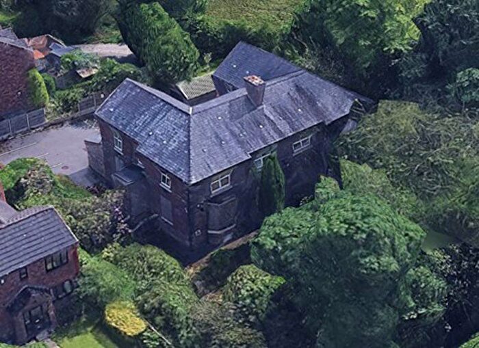 Detached House For Sale In Rockley House, Woods Villas, Clifton Road, Manchester, M25