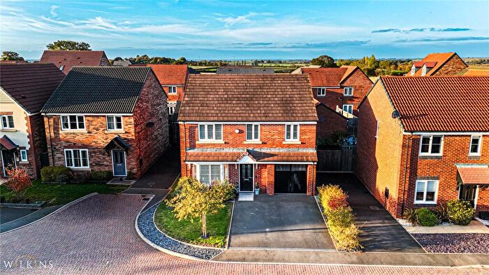 4 Bedroom Detached House For Sale In Hodgetts View, Tamworth, Staffordshire, B79