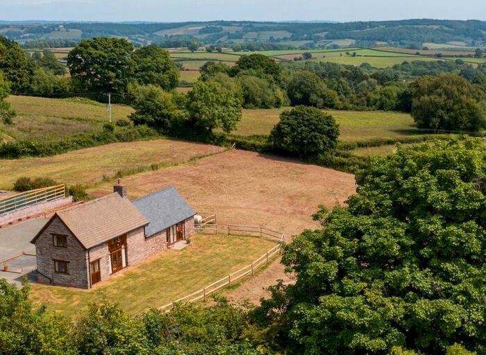 3 Bedroom Detached House For Sale In Newton St. Margarets, Hereford, HR2