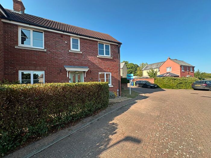 2 Bedroom Semi-Detached House For Sale In Drove Gardens, Great Cambourne, Cambridge, CB23