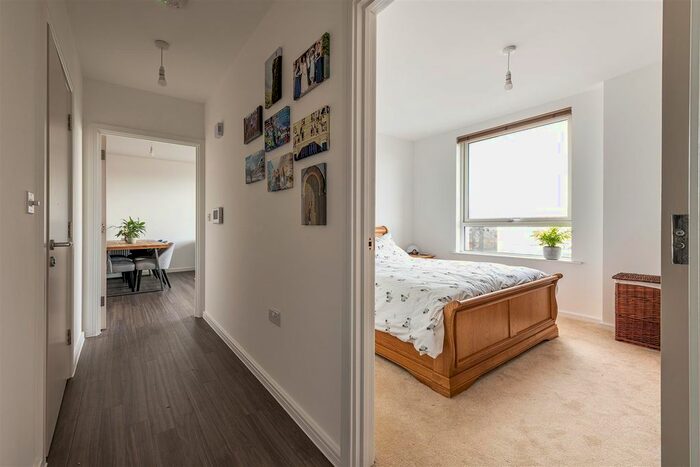 1 Bedroom Flat For Sale In Marlowe Road, Walthamstow, E17