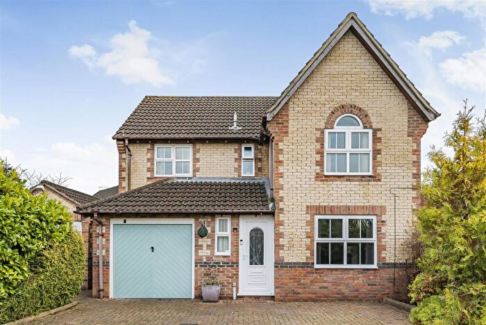4 Bedroom Detached House For Sale In Webbington Road, Chippenham, SN15
