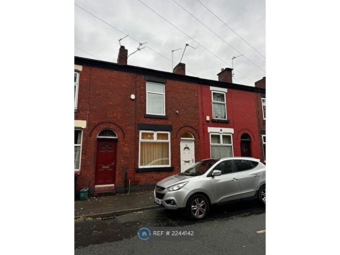 2 Bedroom Terraced House To Rent In Adcroft Street, Stockport, SK1