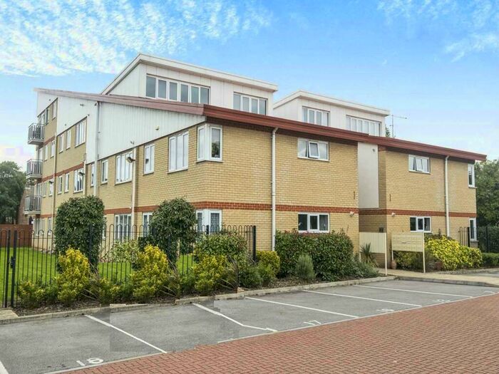 2 Bedroom Apartment To Rent In Lincoln Road, Peterborough, PE4