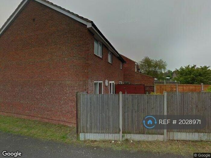 Studio To Rent In Shepperton Close, Chatham, ME5
