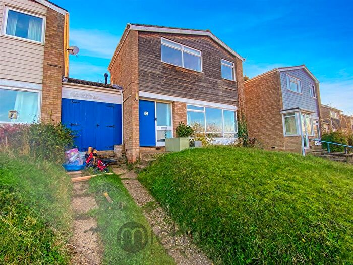 4 Bedroom Detached House To Rent In Valley Road, Wivenhoe, Colchester, CO7