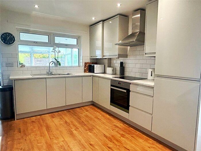 2 Bedroom End Of Terrace House For Sale In Erlesmere Close, Moorside, Oldham, OL4