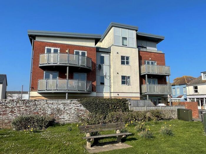 2 Bedroom Flat To Rent In Buccaneer House, Hayling Island., PO11