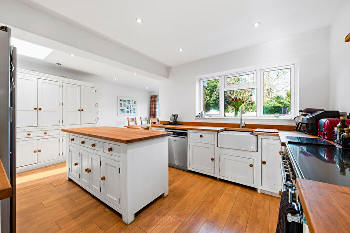 5 Bedroom Detached House For Sale In Old Windsor, SL4