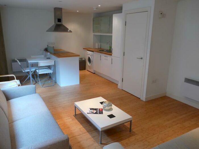 1 Bedroom Apartment To Rent In Timblebeck, Neptune Street, LS9
