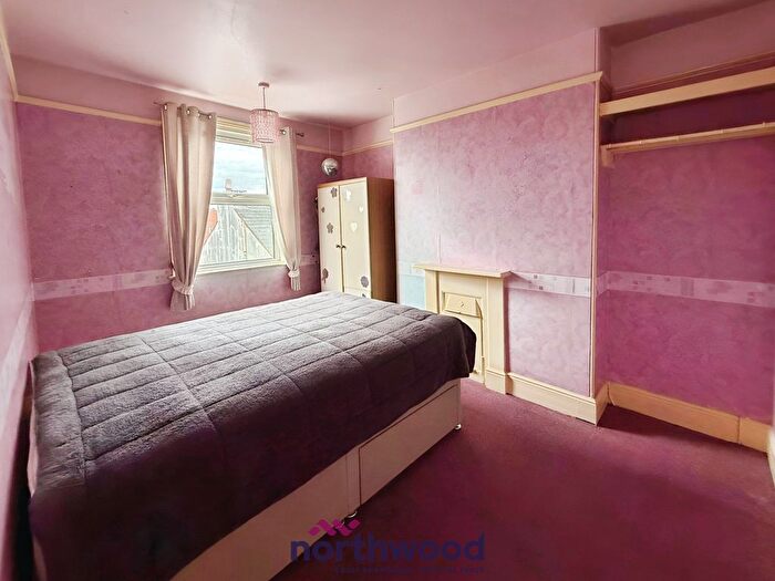 3 Bedroom End Of Terrace House For Sale In May Street, St James, Exeter, EX4