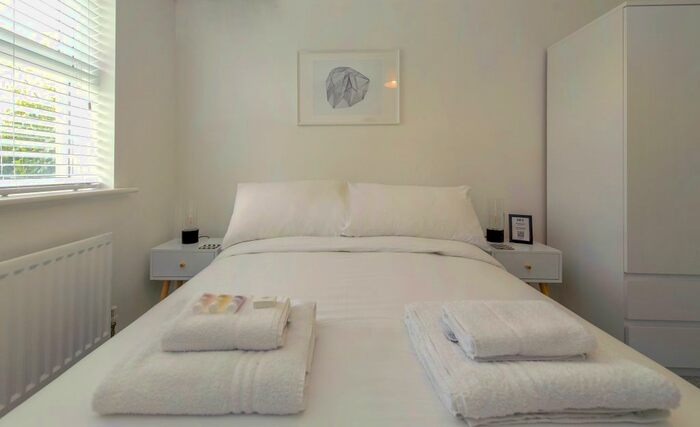 3 Bedroom End Of Terrace House To Rent In Sockburn Close, Hamilton, Leicester, LE5