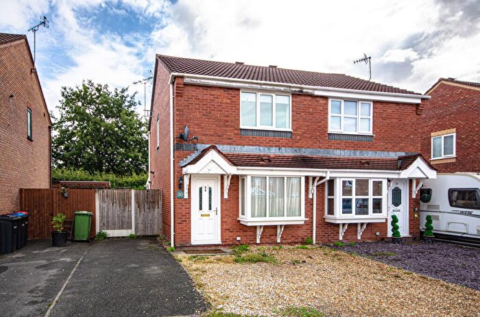 3 Bedroom Semi-Detached House To Rent In Rowan Rise, Barnton, CW8