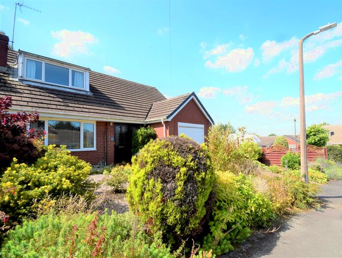3 Bedroom Semi-Detached House For Sale In Clayton Drive, Whitchurch, SY13