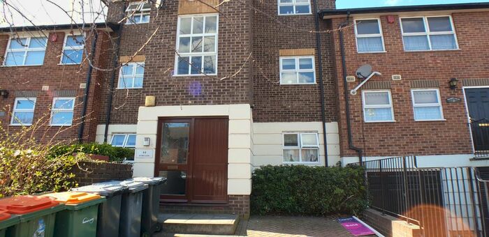 2 Bedroom Flat To Rent In , West Ham, London, E16