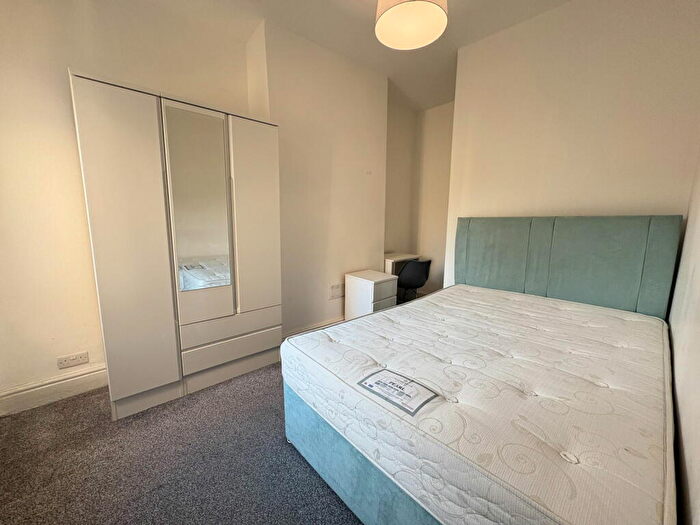 4 Bedroom Terraced House To Rent In Scarsdale Street, Salford, M6